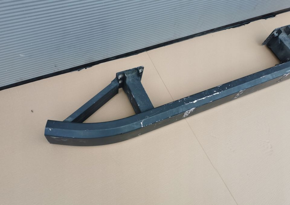 BELKA MERCEDES ACTROS MP4 ORYGINAŁ - Pare-chocs pour Camion: photos 2 BELKA MERCEDES ACTROS MP4 ORYGINAŁ - Pare-chocs pour Camion: photos 2