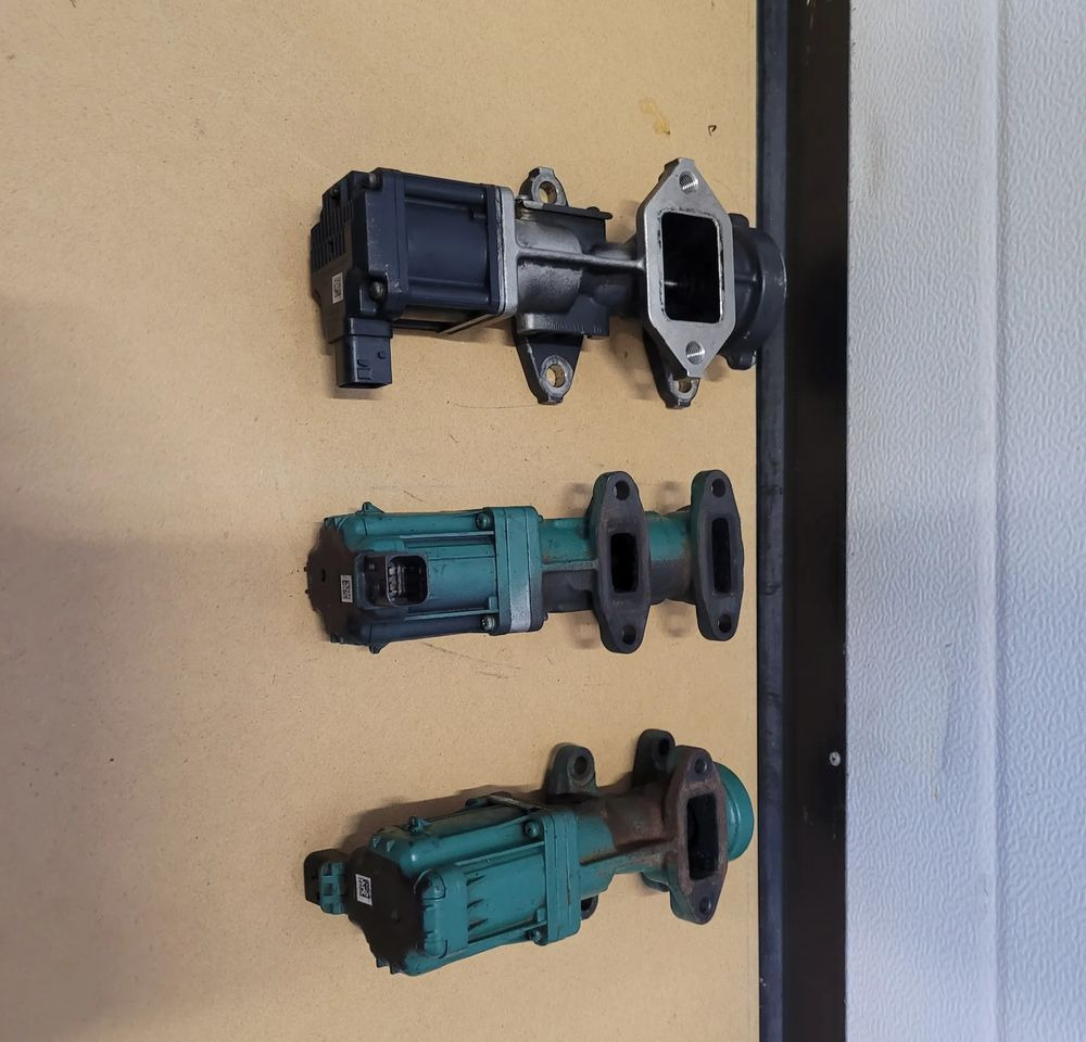 EGR DAF LF EURO6 CHWALIM116 - Système de refroidissement pour Camion: photos 1 EGR DAF LF EURO6 CHWALIM116 - Système de refroidissement pour Camion: photos 1
