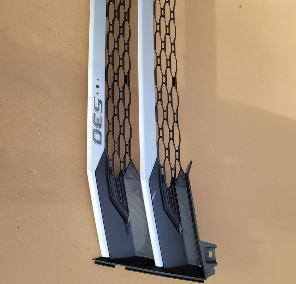 GRILL ATRAPA DAF XG XF ORYGINAŁ . 2250145 CHWALIM116 - Calandre pour Camion: photos 3 GRILL ATRAPA DAF XG XF ORYGINAŁ . 2250145 CHWALIM116 - Calandre pour Camion: photos 3