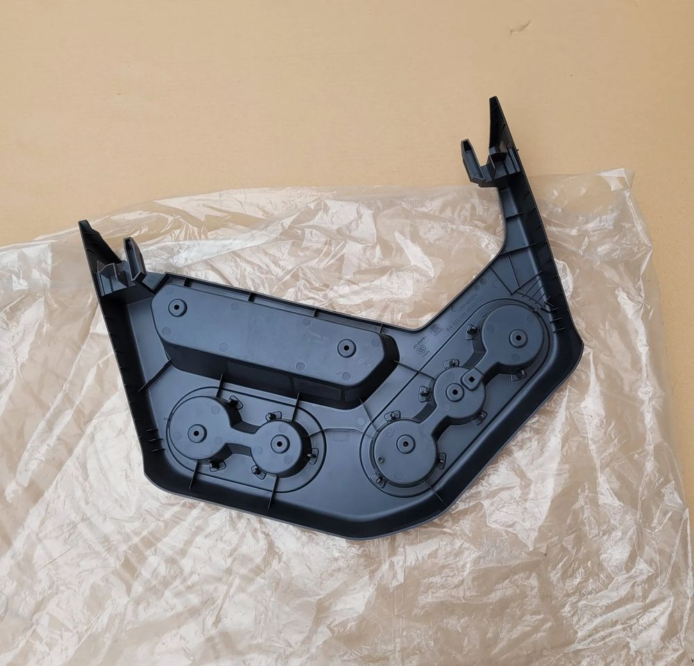 KONSOLA SCHOWRK MERCEDES ACTROS MP4 MP5 NOWY ORYGINAŁ A9606806991/001 CHWALIM116 - Panel de instrumentos pour Camion: photos 2 KONSOLA SCHOWRK MERCEDES ACTROS MP4 MP5 NOWY ORYGINAŁ A9606806991/001 CHWALIM116 - Panel de instrumentos pour Camion: photos 2