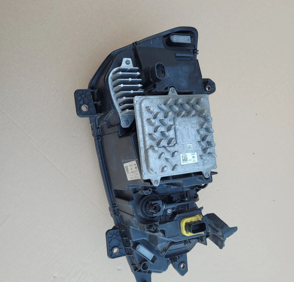 LAMPA LED DAF XF XG ORYGINAŁ 2188985 CHWALIM116 - Lumière/ Éclairage pour Camion: photos 2 LAMPA LED DAF XF XG ORYGINAŁ 2188985 CHWALIM116 - Lumière/ Éclairage pour Camion: photos 2