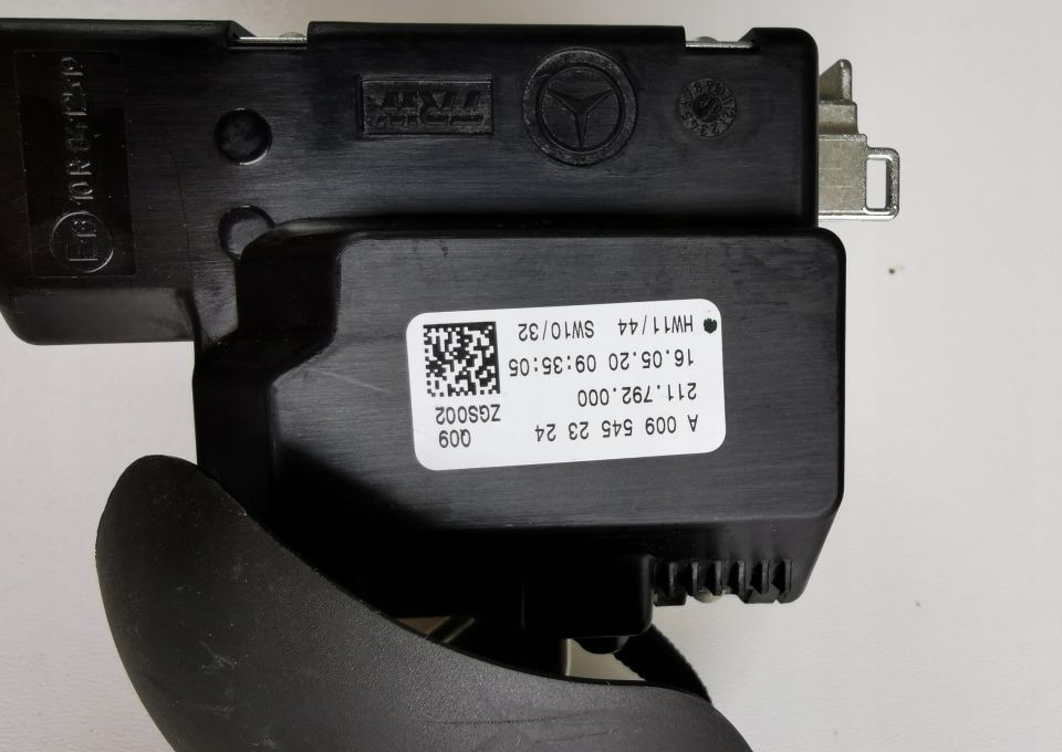 MANETKA BIEGÓW MERCEDES ACTROS MP4 A009 545 23 24 - Levier de vitesse pour Camion: photos 3 MANETKA BIEGÓW MERCEDES ACTROS MP4 A009 545 23 24 - Levier de vitesse pour Camion: photos 3