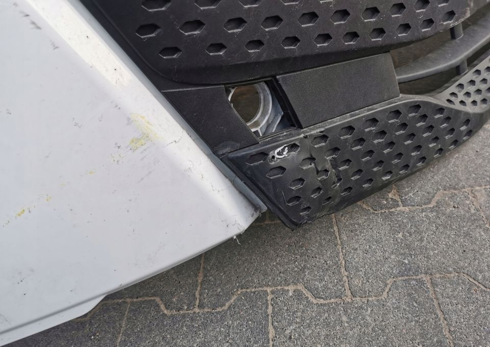 MASKA ATRAPA IVECO S WAY NOWY MODEL - Capot pour Camion: photos 2 MASKA ATRAPA IVECO S WAY NOWY MODEL - Capot pour Camion: photos 2