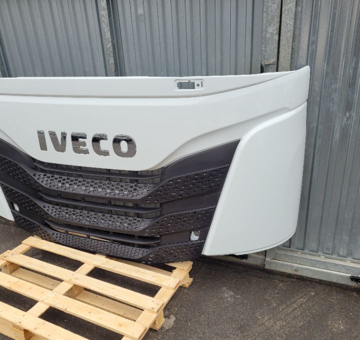 MASKA ATRAPA IVECO S WAY ORYGINAL NM. - Capot pour Camion: photos 2 MASKA ATRAPA IVECO S WAY ORYGINAL NM. - Capot pour Camion: photos 2
