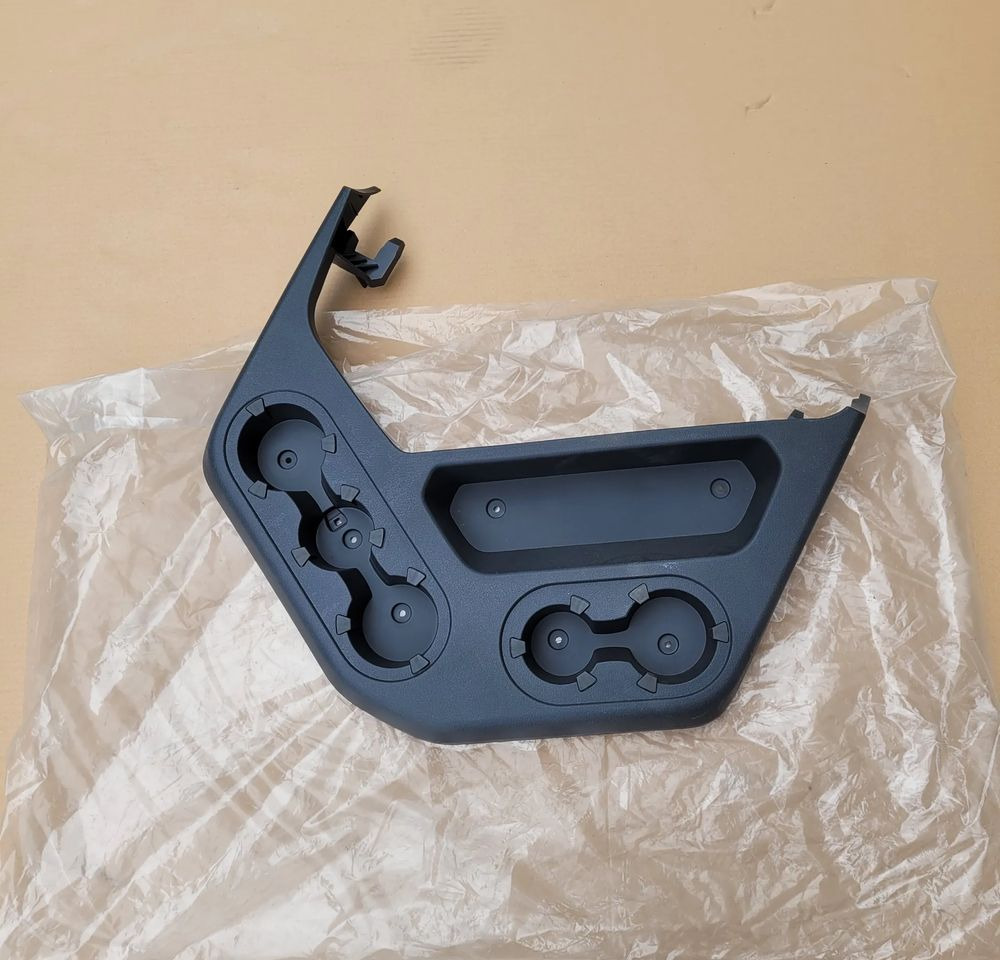 PÓŁKA KONSOLA MERCRDES ACTROS MP4 MP5 ORYGINAŁ NOWA A9606806991 CHWALIM116 - Panel de instrumentos pour Camion: photos 1 PÓŁKA KONSOLA MERCRDES ACTROS MP4 MP5 ORYGINAŁ NOWA A9606806991 CHWALIM116 - Panel de instrumentos pour Camion: photos 1