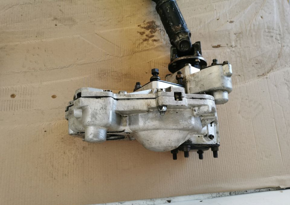 PRZYSTAWKA PTO VOLVO FH4 FH FM 20570197 - Transmission pour Camion: photos 2 PRZYSTAWKA PTO VOLVO FH4 FH FM 20570197 - Transmission pour Camion: photos 2