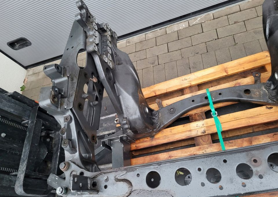 STREFA ZGNIOTU MERCEDES ACTROS MP4 STANDARD - Pare-chocs pour Camion: photos 3 STREFA ZGNIOTU MERCEDES ACTROS MP4 STANDARD - Pare-chocs pour Camion: photos 3
