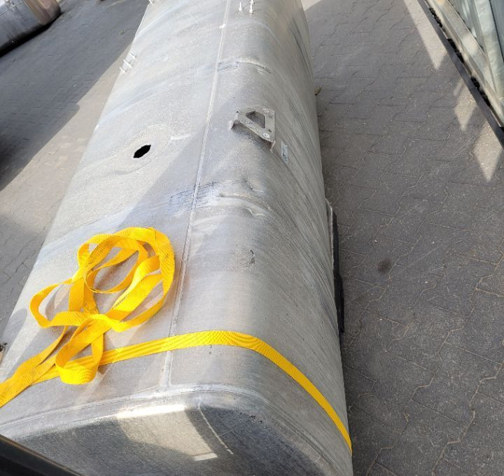 ZBIORNIK PALIWA DAF XF 106 845L 1944801 230X63X68 - Réservoir de carburant pour Camion: photos 3 ZBIORNIK PALIWA DAF XF 106 845L 1944801 230X63X68 - Réservoir de carburant pour Camion: photos 3