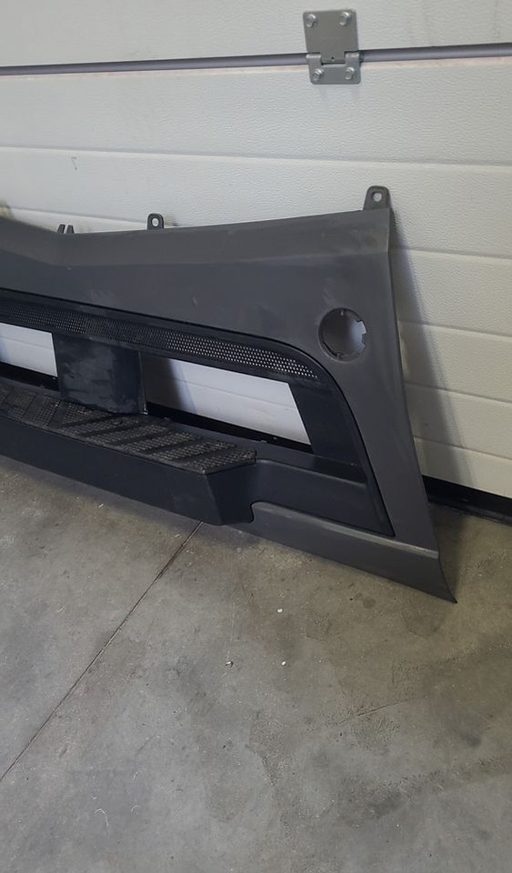 ZDERZAK MERCEDES ACTROS MP4 ORYGINAŁ - Pare-chocs pour Camion: photos 3 ZDERZAK MERCEDES ACTROS MP4 ORYGINAŁ - Pare-chocs pour Camion: photos 3