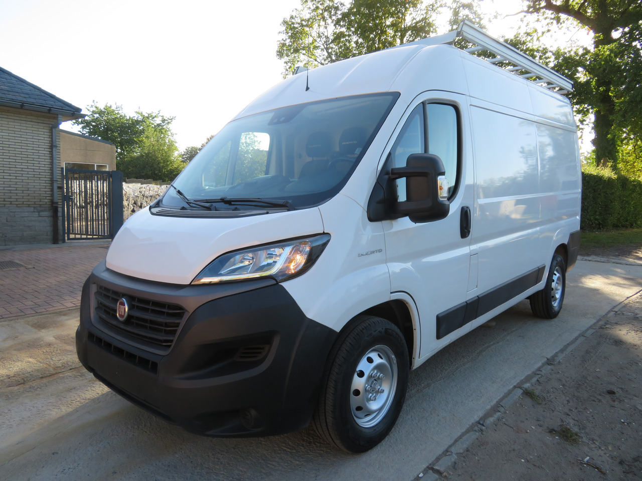 Fiat Ducato 2.3 Multijet L2H2 - Fourgon utilitaire: photos 3 Fiat Ducato 2.3 Multijet L2H2 - Fourgon utilitaire: photos 3