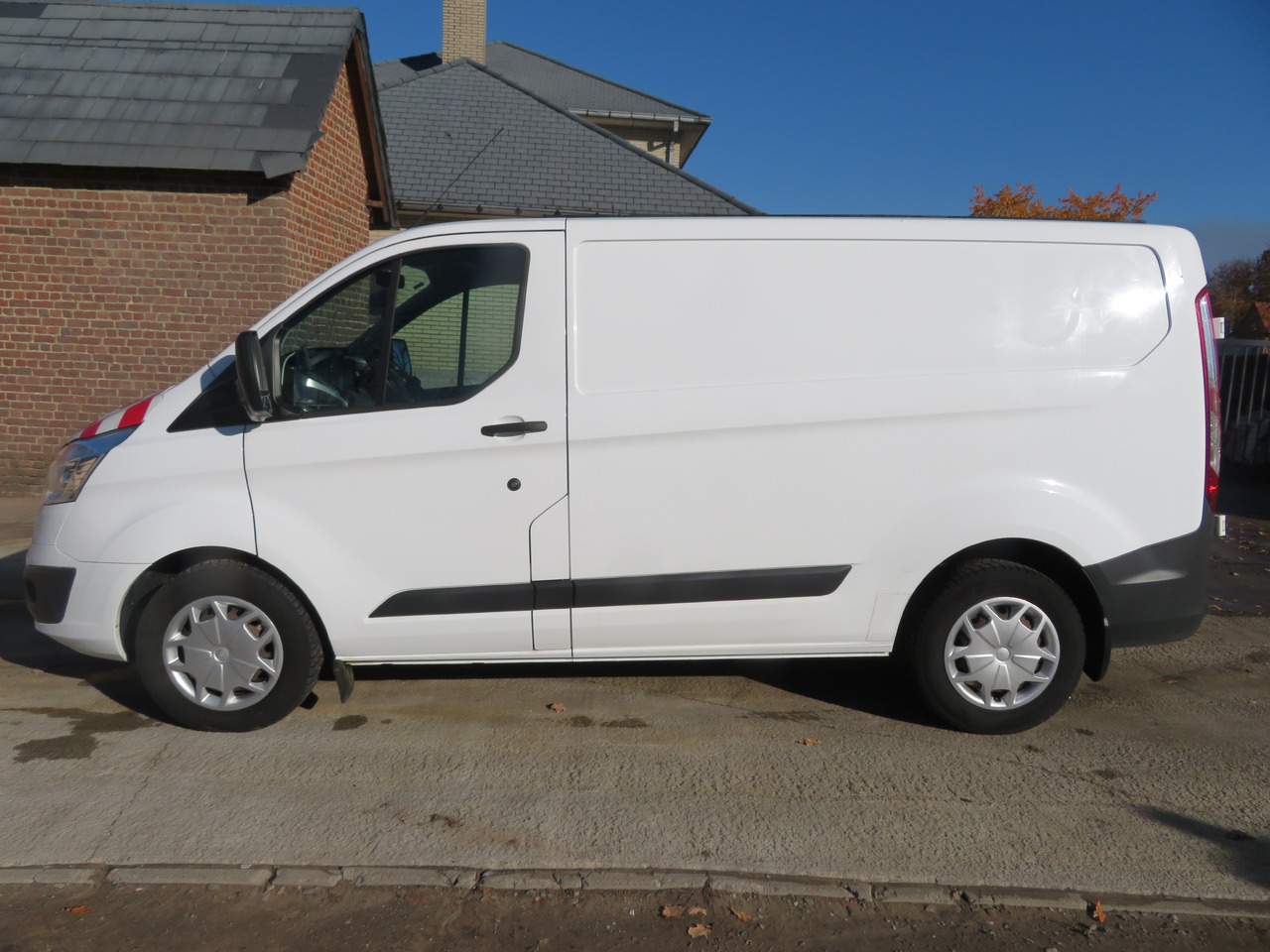 Ford Transit Custom 2.0tdci - Fourgonnette: photos 4 Ford Transit Custom 2.0tdci - Fourgonnette: photos 4