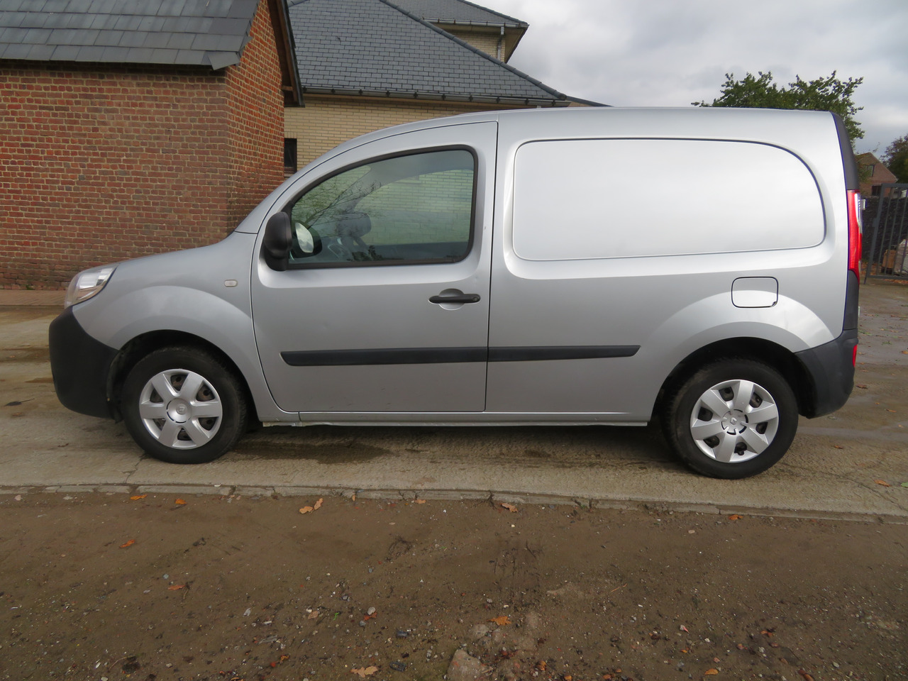 Renault Kangoo 1.5dCi - Fourgonnette: photos 4 Renault Kangoo 1.5dCi - Fourgonnette: photos 4