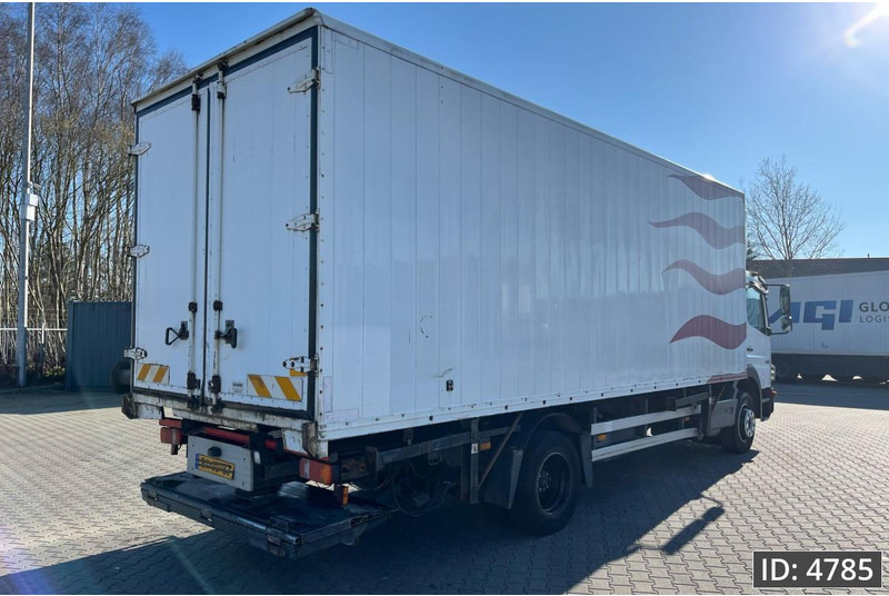Mercedes-Benz Atego 1318 Day Cab, Euro 5, BDF / EPS automatic / DHOLLANDIA 2000KG - Camion porte-conteneur/ Caisse mobile: photos 3 Mercedes-Benz Atego 1318 Day Cab, Euro 5, BDF / EPS automatic / DHOLLANDIA 2000KG - Camion porte-conteneur/ Caisse mobile: photos 3