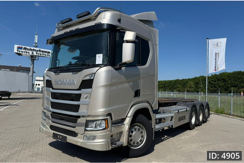 Scania R540 Topline, Euro 6, / 8x4 / Lift axle / frame 7.4 m - Châssis cabine: photos 1 Scania R540 Topline, Euro 6, / 8x4 / Lift axle / frame 7.4 m - Châssis cabine: photos 1