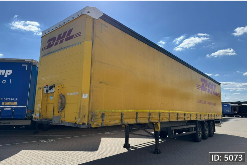 Schmitz Cargobull SCB*S3T / Disk brakes - Semi-remorque rideaux coulissants: photos 1 Schmitz Cargobull SCB*S3T / Disk brakes - Semi-remorque rideaux coulissants: photos 1