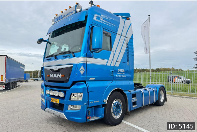 MAN TGX18.560 XXL, Euro 6, / Retarder / Standklima / 2x tank, Intarder - Tracteur routier: photos 1 MAN TGX18.560 XXL, Euro 6, / Retarder / Standklima / 2x tank, Intarder - Tracteur routier: photos 1
