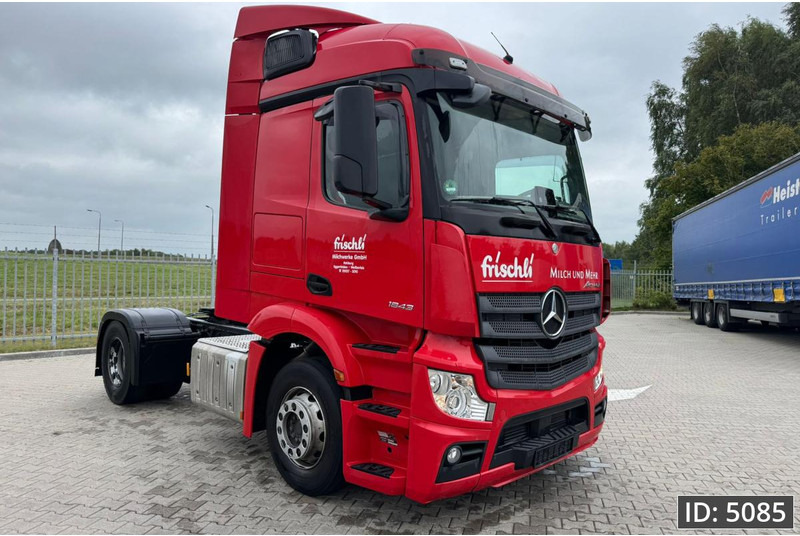 Mercedes-Benz Actros 1843 StreamSpace, Euro 6, / Retarder, Intarder - Tracteur routier: photos 4 Mercedes-Benz Actros 1843 StreamSpace, Euro 6, / Retarder, Intarder - Tracteur routier: photos 4