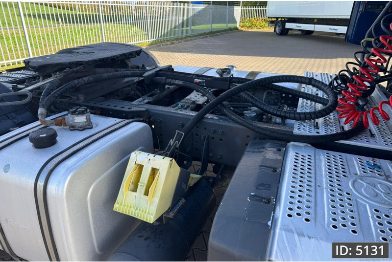 Mercedes-Benz Actros 1848 BigSpace, Euro 6, / Retarder / Standklima / Hydraulics / MP5, Intarder - Tracteur routier: photos 5 Mercedes-Benz Actros 1848 BigSpace, Euro 6, / Retarder / Standklima / Hydraulics / MP5, Intarder - Tracteur routier: photos 5