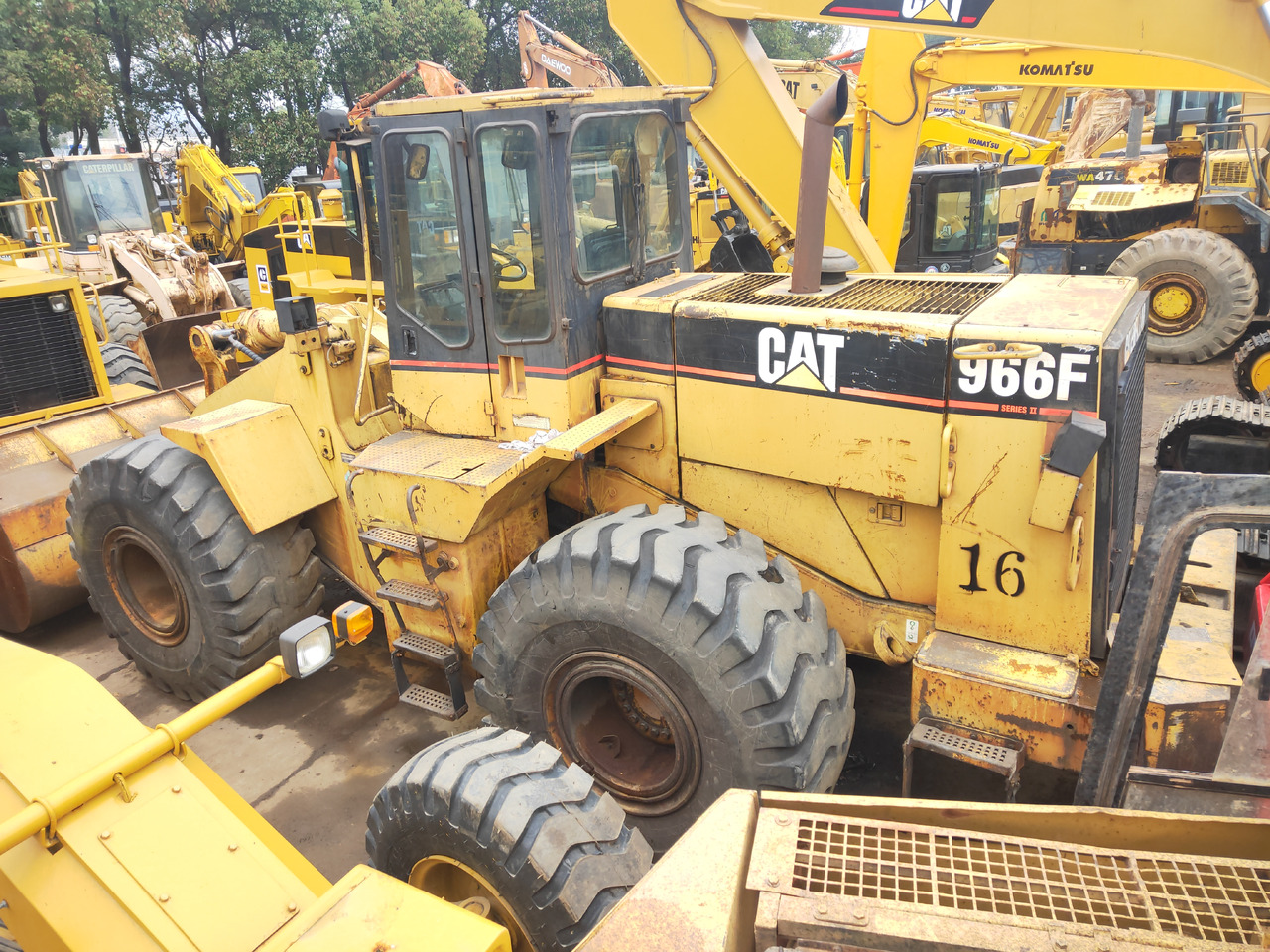 CATERPILLAR Wheel Loader 966F CLick Here for Discount - Chargeuse sur pneus: photos 3 CATERPILLAR Wheel Loader 966F CLick Here for Discount - Chargeuse sur pneus: photos 3