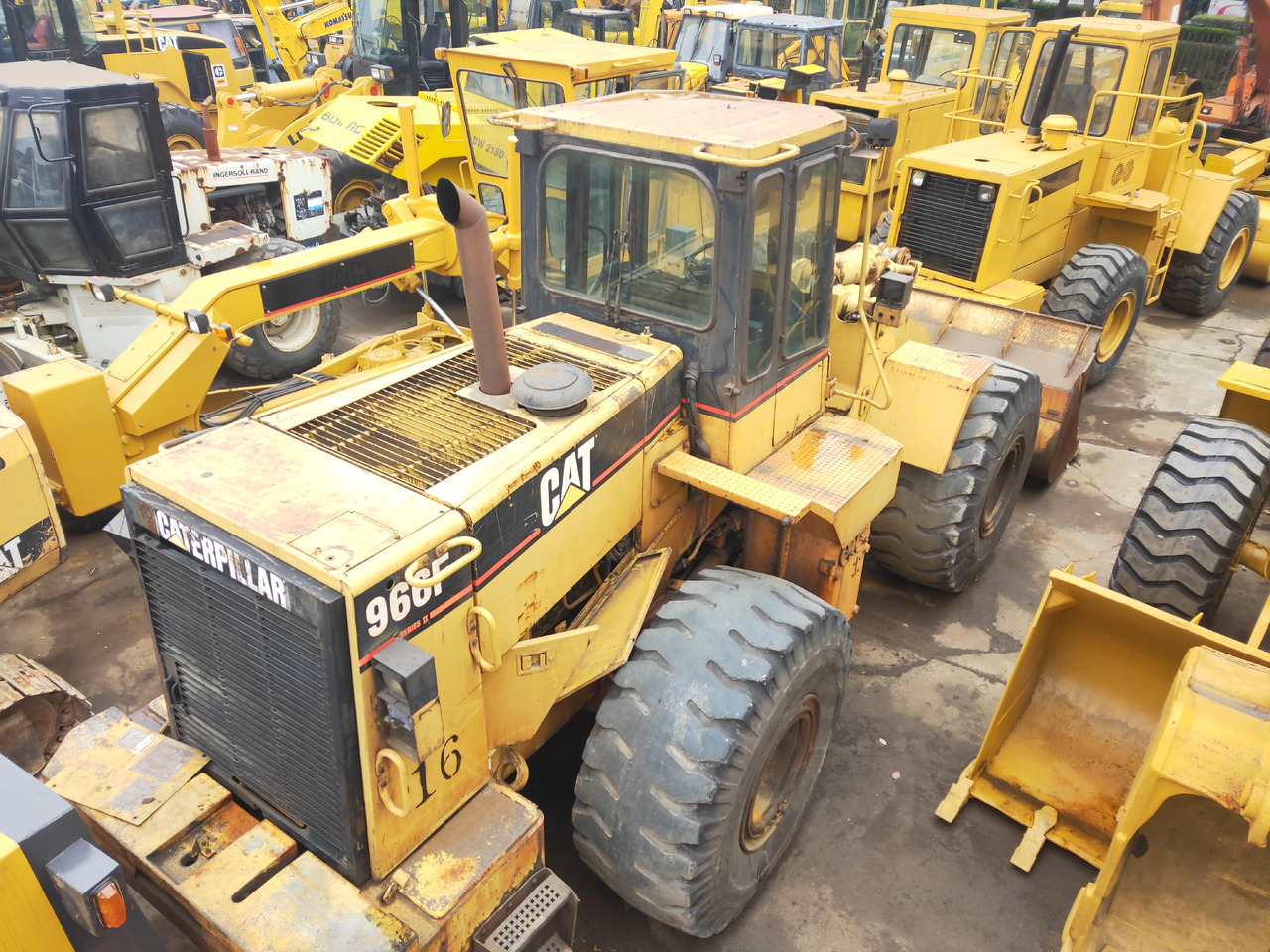CATERPILLAR Wheel Loader 966F CLick Here for Discount - Chargeuse sur pneus: photos 1 CATERPILLAR Wheel Loader 966F CLick Here for Discount - Chargeuse sur pneus: photos 1