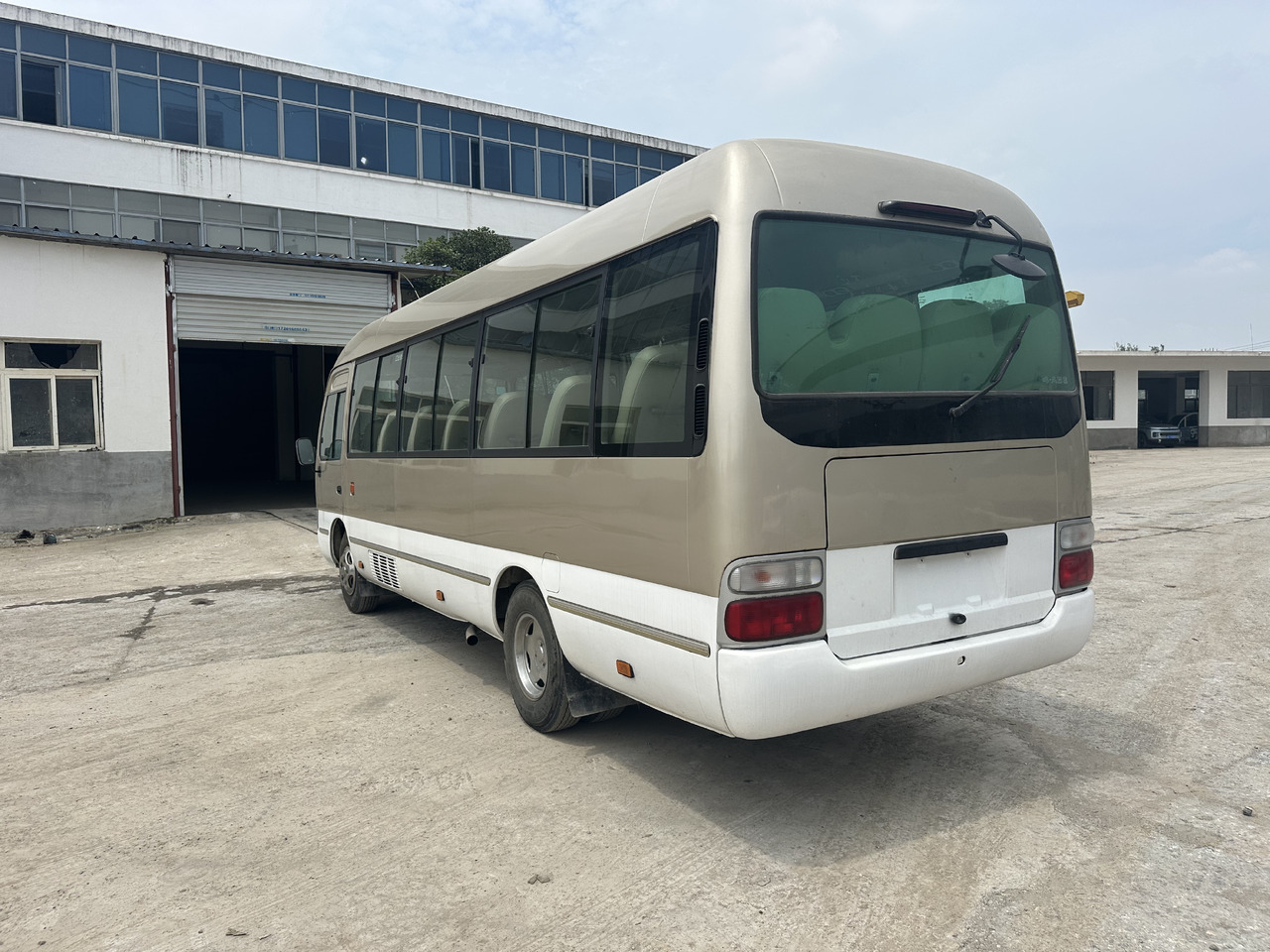 Coaster Instant Discount Don’t Miss - Bus urbain: photos 4 Coaster Instant Discount Don’t Miss - Bus urbain: photos 4