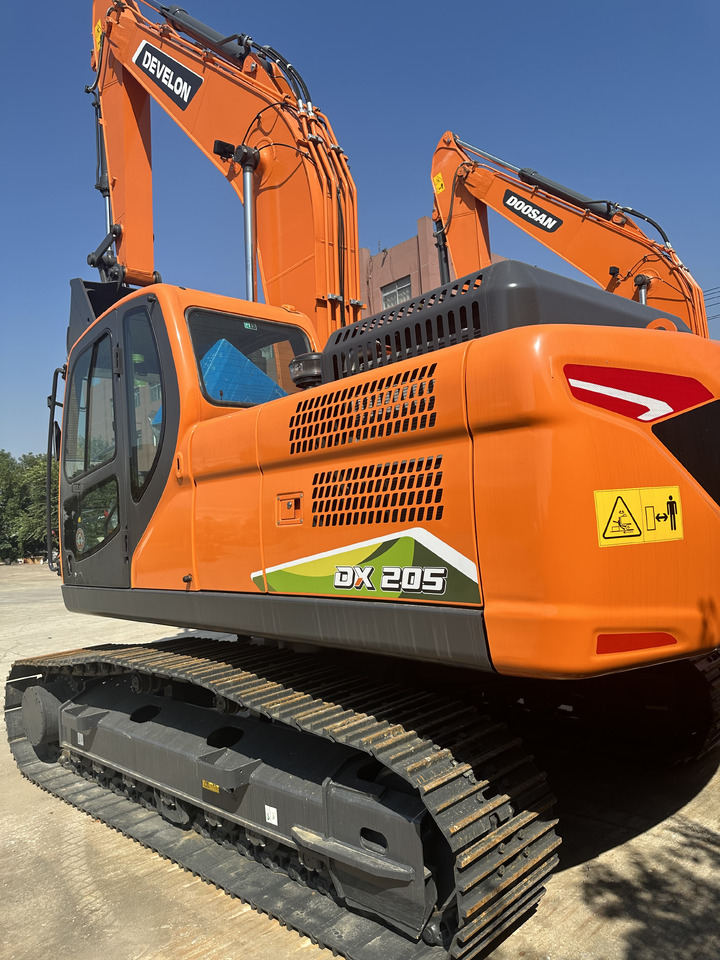 DOOSAN DX205 Crawler excavator Good condition - Pelle sur chenille: photos 4 DOOSAN DX205 Crawler excavator Good condition - Pelle sur chenille: photos 4