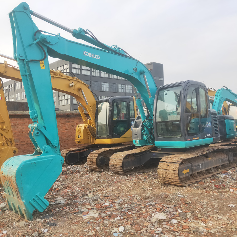 KOBELCO SK135SR - Pelle sur chenille: photos 1 KOBELCO SK135SR - Pelle sur chenille: photos 1