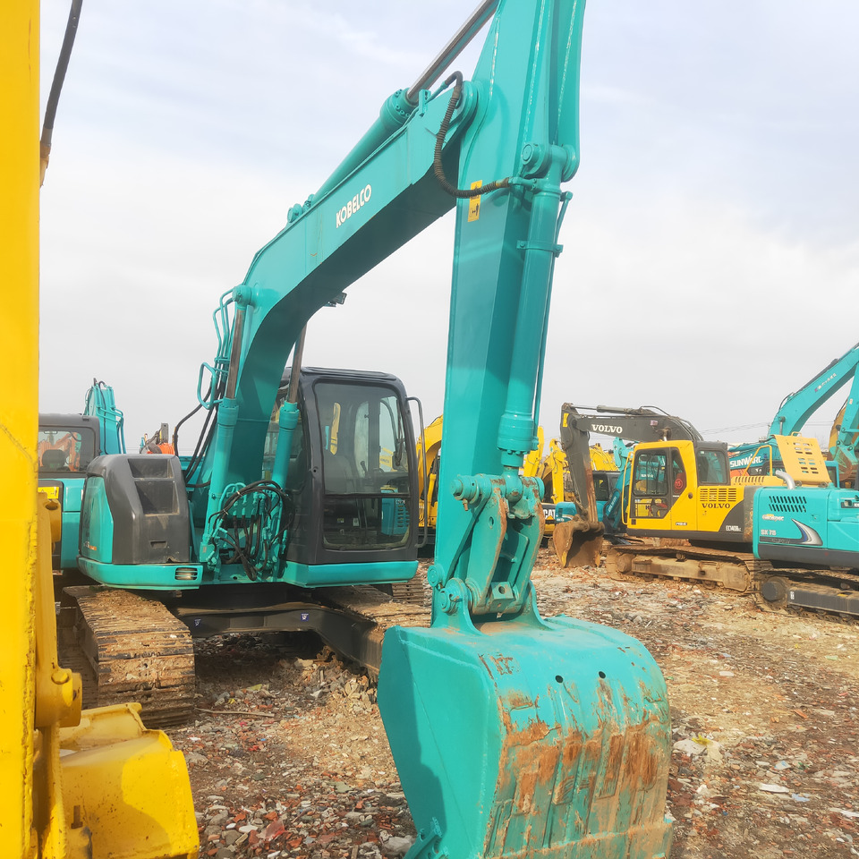 KOBELCO SK135SR - Pelle sur chenille: photos 4 KOBELCO SK135SR - Pelle sur chenille: photos 4