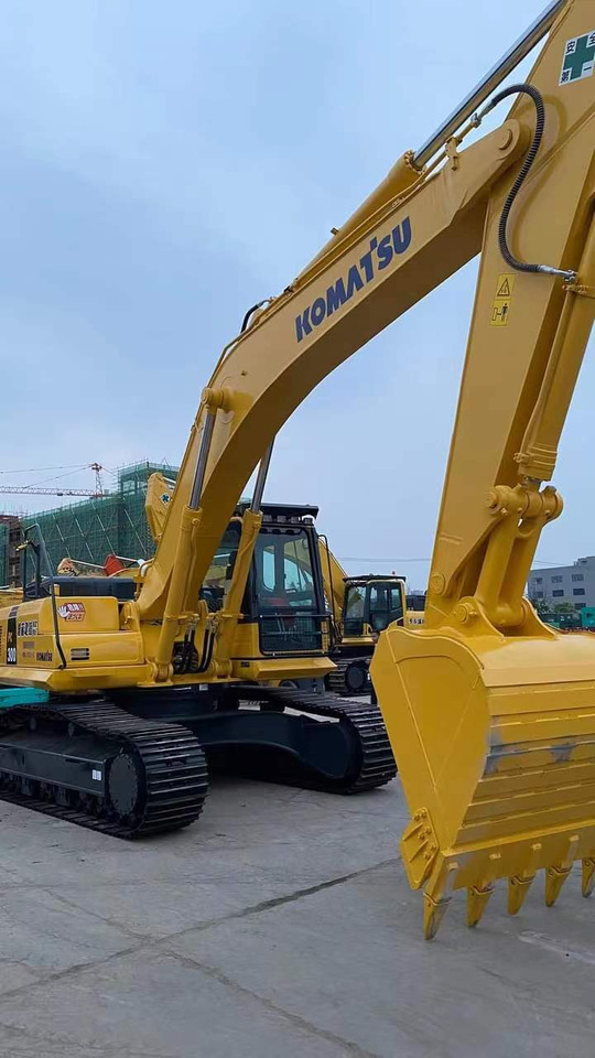KOMATSU PC300-8 Excavator | Ultra Low Hours 4,200 | One Owner | Full Service History - Pelle sur chenille: photos 3 KOMATSU PC300-8 Excavator | Ultra Low Hours 4,200 | One Owner | Full Service History - Pelle sur chenille: photos 3