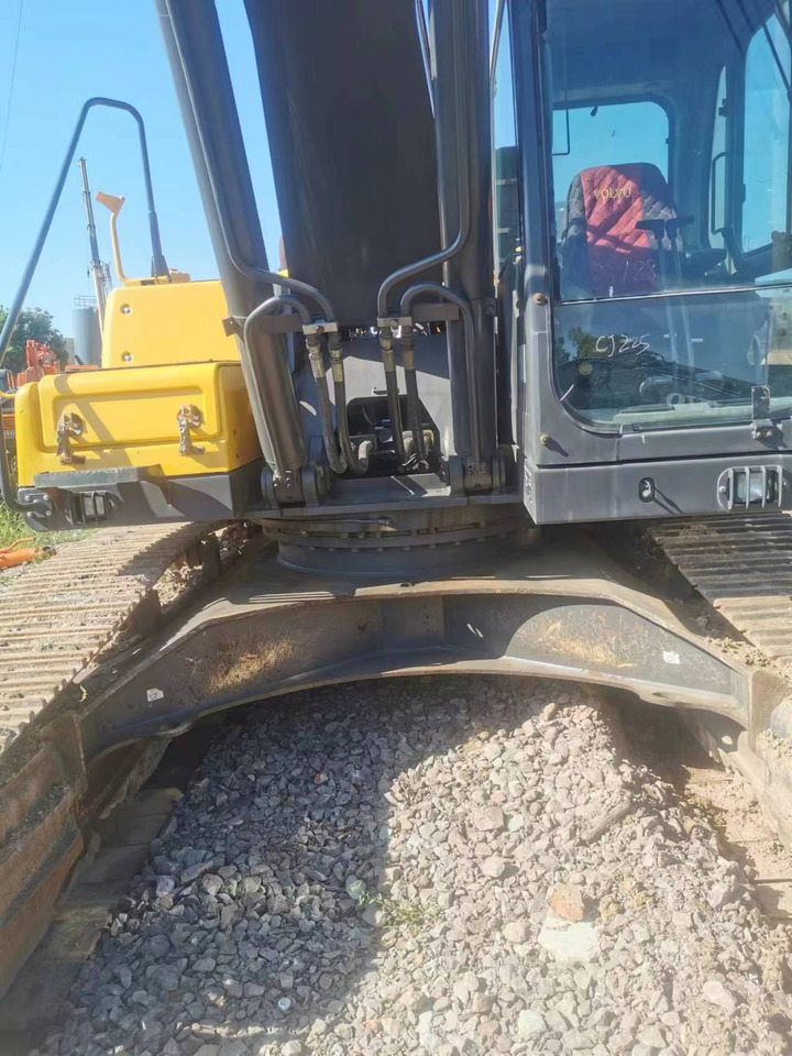 VOLVO Excavator EC290 Click for Discount - Pelle: photos 4 VOLVO Excavator EC290 Click for Discount - Pelle: photos 4