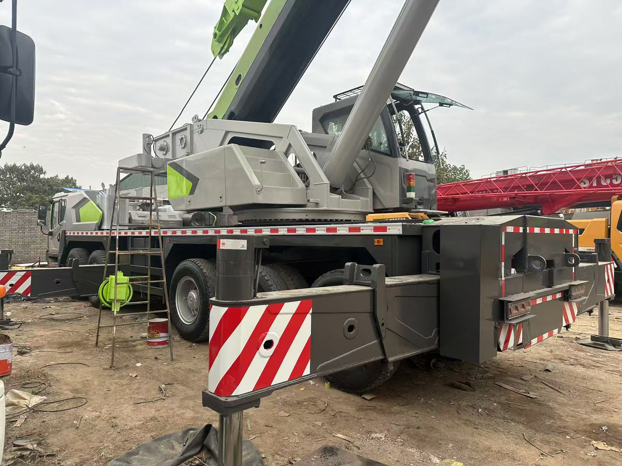 ZOOMLION Crane 50Ton - Grue tout-terrain: photos 2 ZOOMLION Crane 50Ton - Grue tout-terrain: photos 2