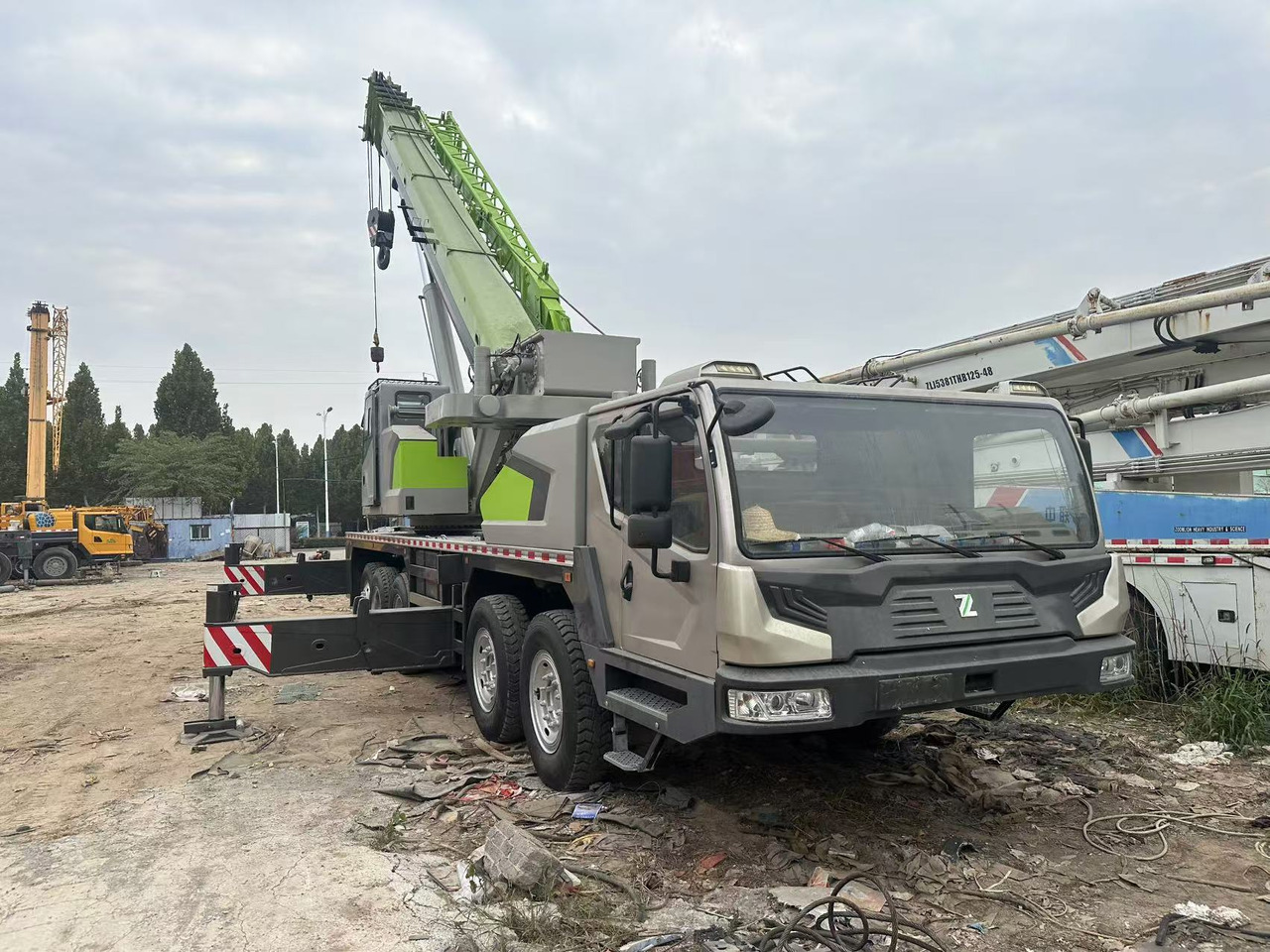 ZOOMLION Crane 50Ton - Grue tout-terrain: photos 4 ZOOMLION Crane 50Ton - Grue tout-terrain: photos 4
