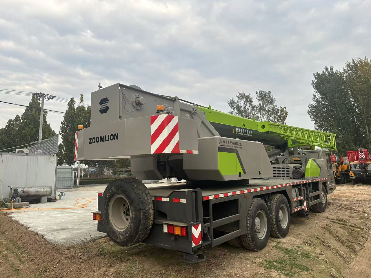 ZOOMLION Crane ZTC251V 25Ton - Grue tout-terrain: photos 4 ZOOMLION Crane ZTC251V 25Ton - Grue tout-terrain: photos 4
