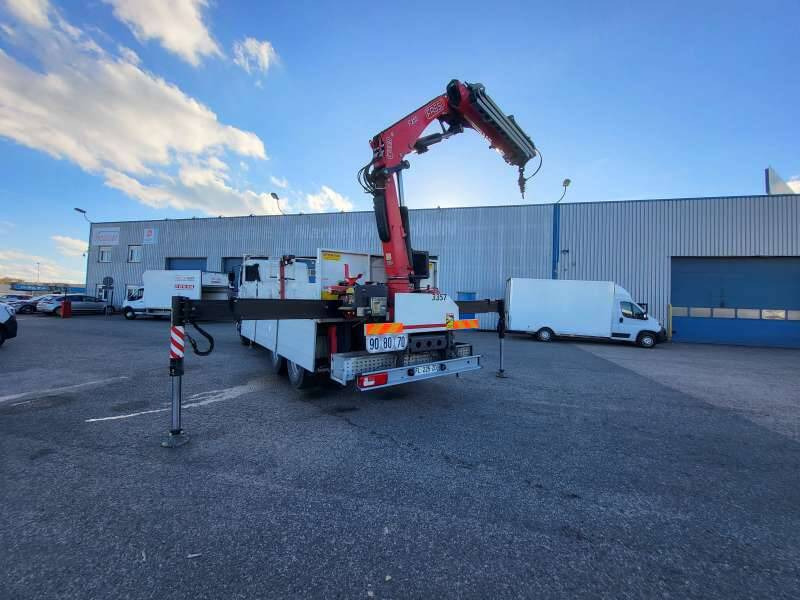 Camion Porteur CAMION GRUE 26 TONNES 410 CV 6X4 - Camion plateau, Camion grue: photos 1 Camion Porteur CAMION GRUE 26 TONNES 410 CV 6X4 - Camion plateau, Camion grue: photos 1