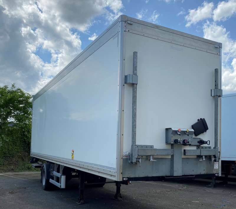 Semi-remorque 1 Essieu DISTRIBOX HAYON 24 PALETTES 2 PORTES AR 2M80 - Semi-remorque fourgon: photos 1 Semi-remorque 1 Essieu DISTRIBOX HAYON 24 PALETTES 2 PORTES AR 2M80 - Semi-remorque fourgon: photos 1