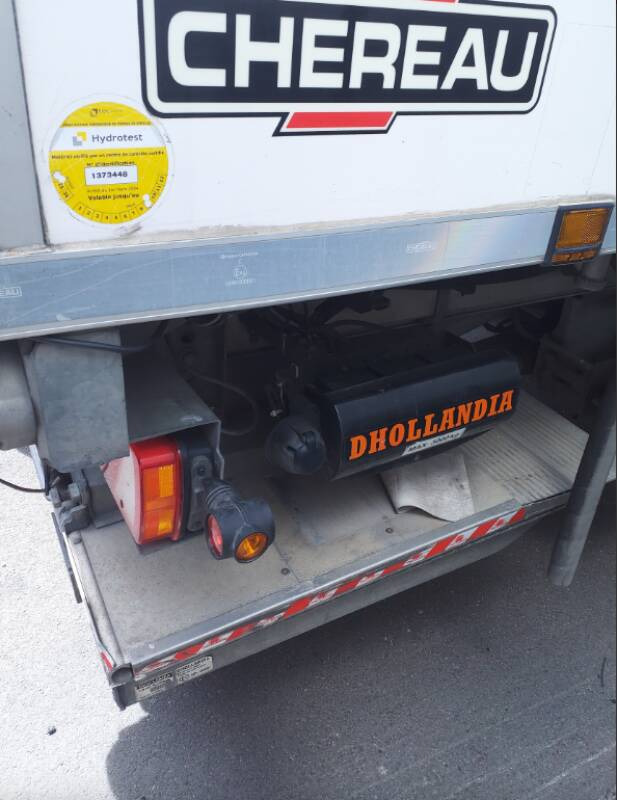 Semi-remorque 3 Essieux FRIGO 38 TONNES HAYON CAISSE CHEREAU GROUPE CARRIER VECTOR HE 19 MT - Semi-remorque frigorifique: photos 5 Semi-remorque 3 Essieux FRIGO 38 TONNES HAYON CAISSE CHEREAU GROUPE CARRIER VECTOR HE 19 MT - Semi-remorque frigorifique: photos 5