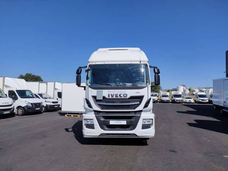 Tracteur 19 TONNES 360 CV 1 COUCHETTE - Tracteur routier: photos 2 Tracteur 19 TONNES 360 CV 1 COUCHETTE - Tracteur routier: photos 2