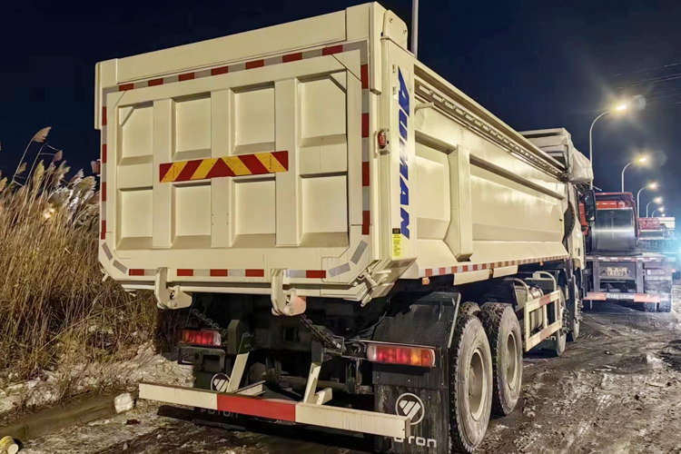 FOTON Foton Auman Dump Truck for Sale in Zambia - Camion benne: photos 4 FOTON Foton Auman Dump Truck for Sale in Zambia - Camion benne: photos 4