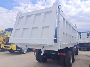 SHACMAN Shacman Lorry Dump Truck for Sale in Namibia - Camion benne: photos 4 SHACMAN Shacman Lorry Dump Truck for Sale in Namibia - Camion benne: photos 4