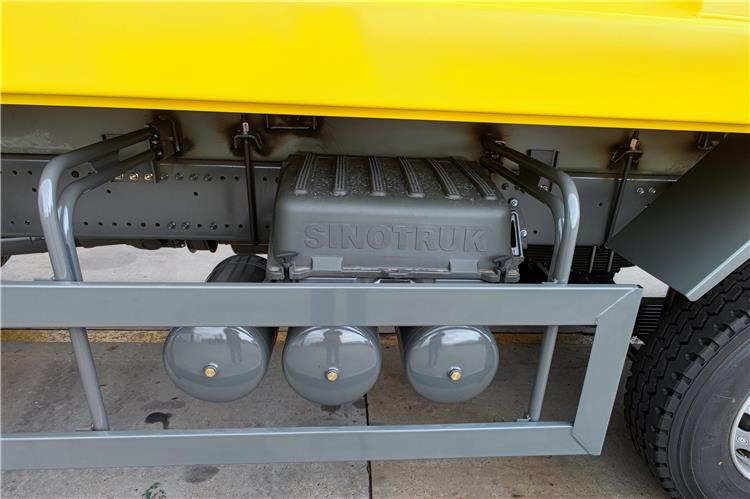SINOTRUK Used Howo 430hp 8x4 Tipper Truck Price In Mali - Camion benne: photos 5 SINOTRUK Used Howo 430hp 8x4 Tipper Truck Price In Mali - Camion benne: photos 5