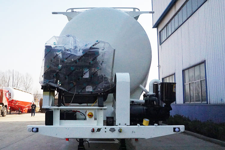 TITAN Bulk Cement Truck Trailer for Sale in Mali - Citerne pulvérulente: photos 5 TITAN Bulk Cement Truck Trailer for Sale in Mali - Citerne pulvérulente: photos 5