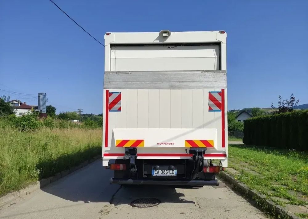 MAN TGM 15.290 kontener , winda - Camion fourgon: photos 4 MAN TGM 15.290 kontener , winda - Camion fourgon: photos 4