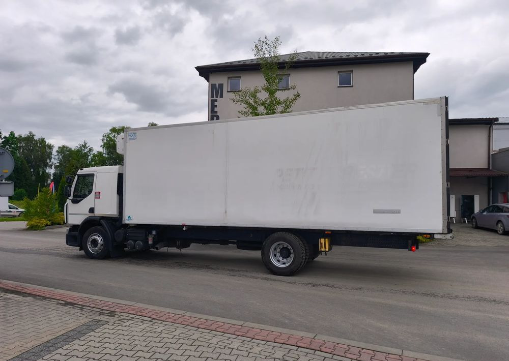 Renault GAMA D 18.320 chłodnia izoterma 18 palet sypialka - Camion frigorifique: photos 4 Renault GAMA D 18.320 chłodnia izoterma 18 palet sypialka - Camion frigorifique: photos 4