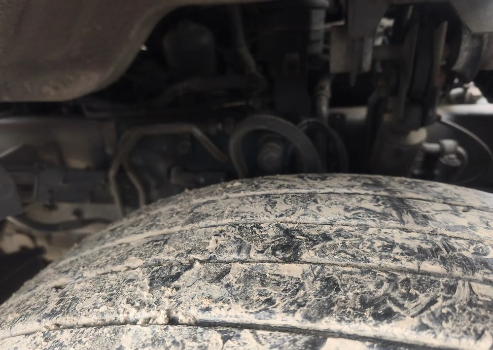 Renault Gama D 18.280  rama do zabudowy poduszka - Châssis cabine: photos 4 Renault Gama D 18.280  rama do zabudowy poduszka - Châssis cabine: photos 4