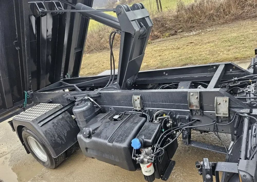 Renault Midlum 220 Dxi wywrot wywrotka kiper blokada - Camion benne: photos 5 Renault Midlum 220 Dxi wywrot wywrotka kiper blokada - Camion benne: photos 5