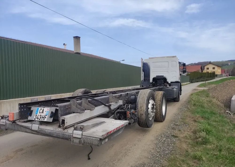 Renault Premium 26.380 Dxi  6x2 rama do zabudowy - Châssis cabine: photos 3 Renault Premium 26.380 Dxi  6x2 rama do zabudowy - Châssis cabine: photos 3