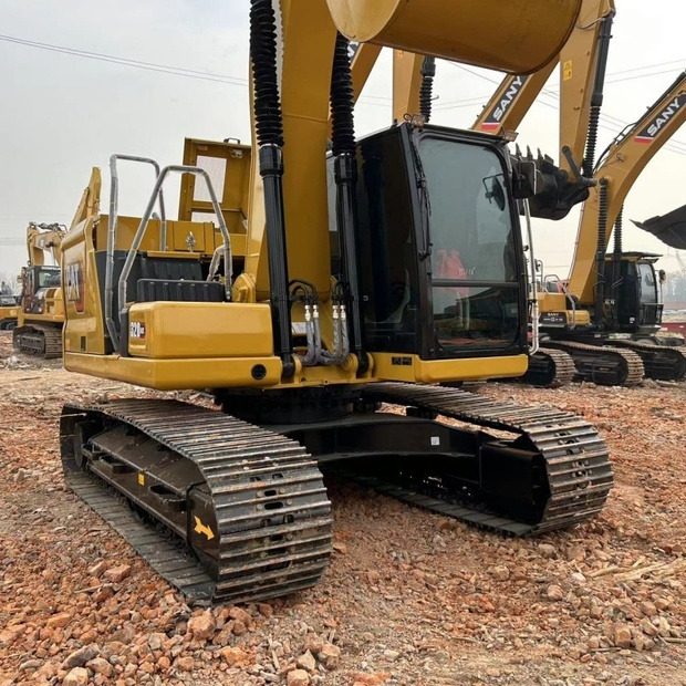 2023 Caterpillar 320GC - Pelle sur chenille: photos 2 2023 Caterpillar 320GC - Pelle sur chenille: photos 2