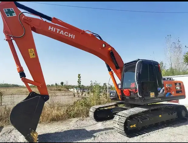 2023 Hitachi ZX200 - Pelle sur chenille: photos 1 2023 Hitachi ZX200 - Pelle sur chenille: photos 1