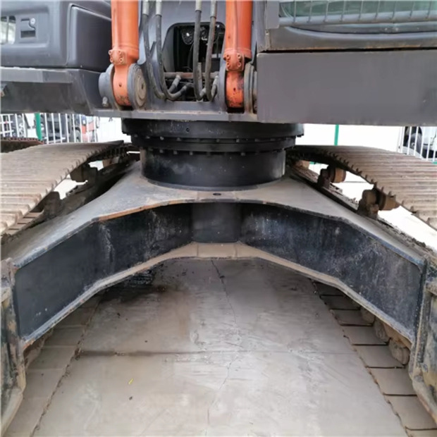 2023 Hitachi ZX210 - Pelle sur chenille: photos 5 2023 Hitachi ZX210 - Pelle sur chenille: photos 5