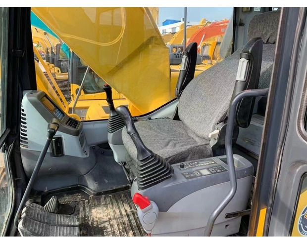 Pelle sur chenille 2023 Komatsu PC270: photos 15 Pelle sur chenille 2023 Komatsu PC270: photos 15